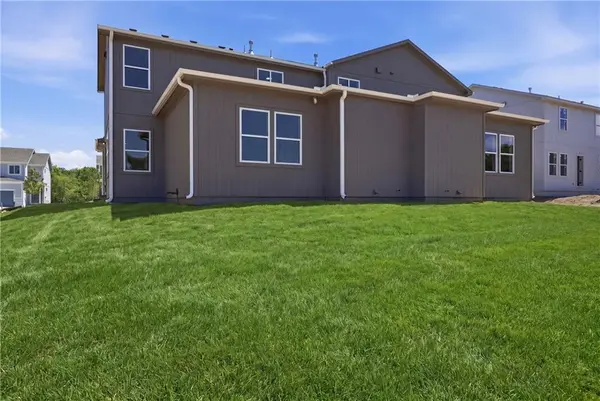 4712 Brentwood AVE, Kansas City, MO 64136