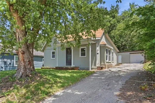 205 N 4th ST,  Kansas City,  KS 66111