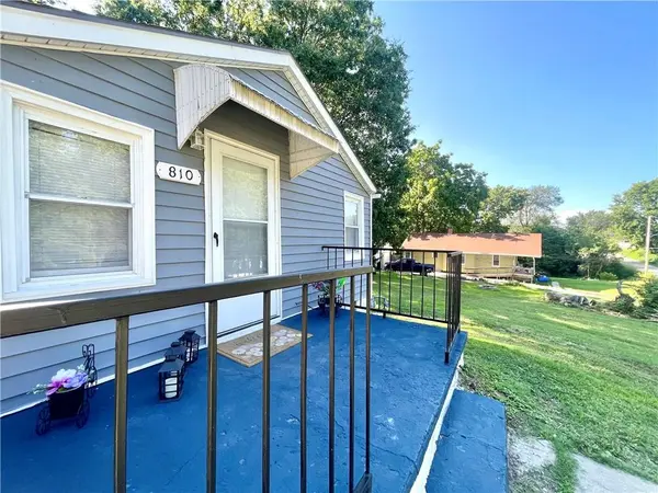 810 N Grand AVE, Independence, MO 64050