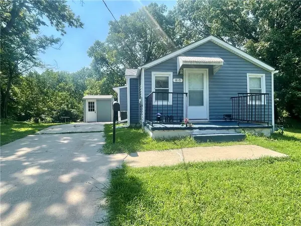 810 N Grand AVE, Independence, MO 64050