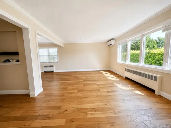 541 E Park AVE #1st Floor, Long Beach, NY 11561