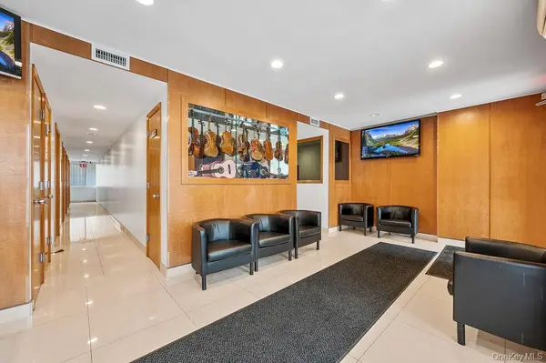 43-07 162nd ST, Flushing, NY 11358