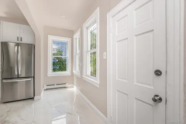 427 Taylor AVE, Bronx, NY 10473