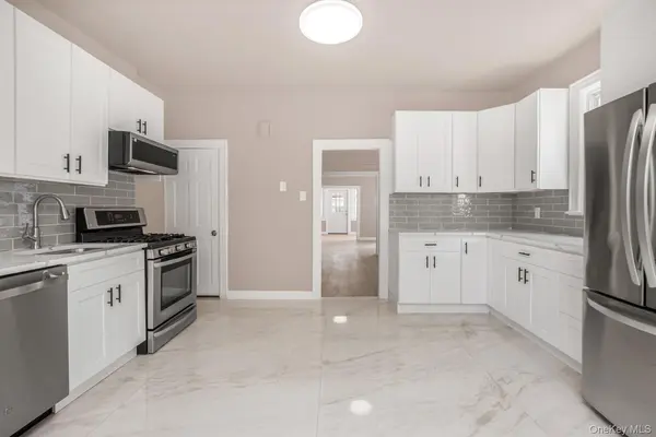 427 Taylor AVE, Bronx, NY 10473