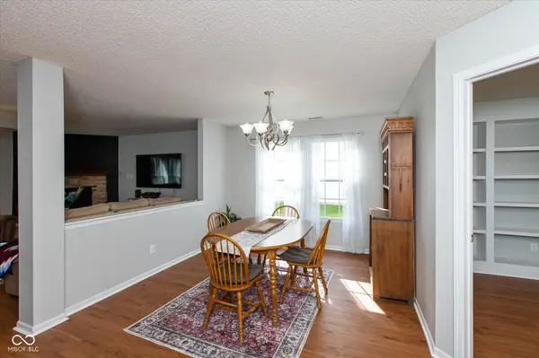 10239 Homestead DR, Brownsburg, IN 46112