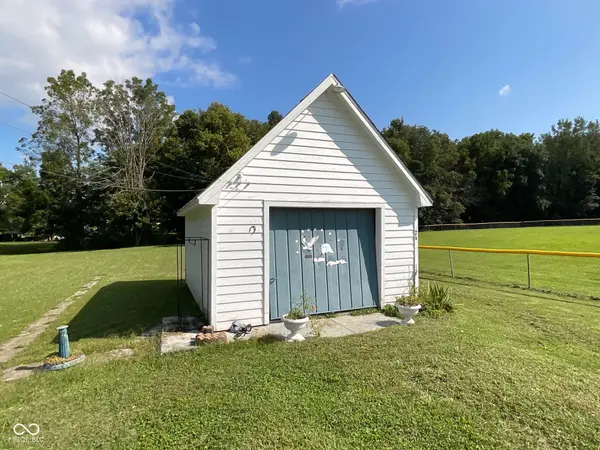 244 W Academy ST, Bloomingdale, IN 47832