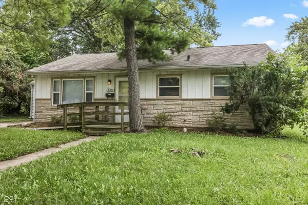 7301 Westchester DR, Indianapolis, IN 46226