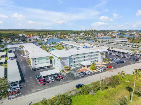 325 N CAUSEWAY #D304, New Smyrna Beach, FL 32169