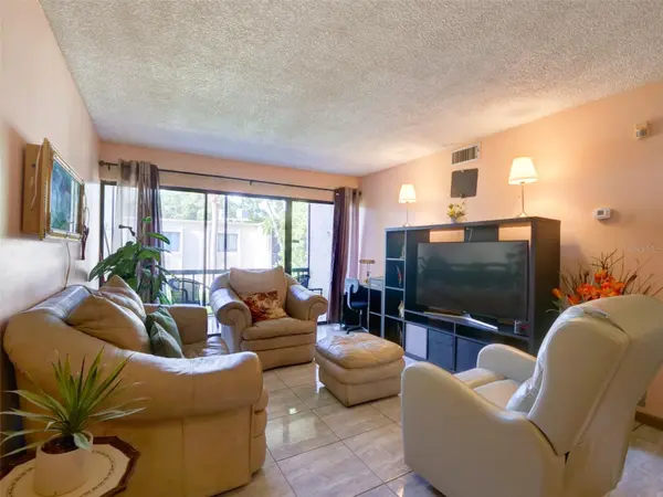 3242 S SEMORAN BLVD #22, Orlando, FL 32822