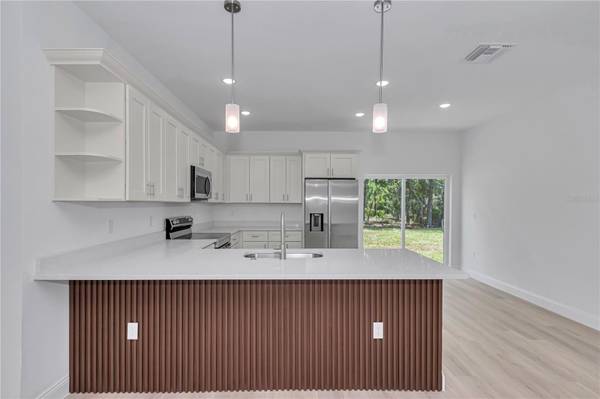 6665 N DARLINGTON DR, Citrus Springs, FL 34434