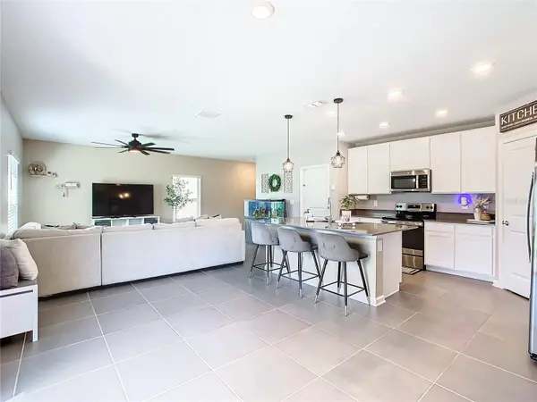 1042 JOHN JACOB RD, Davenport, FL 33837