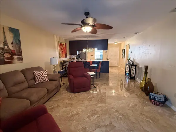 38350 IRONWOOD PLACE #5, Zephyrhills, FL 33542