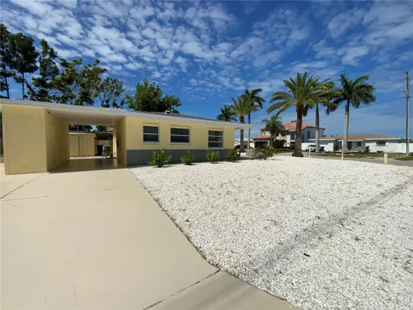 1404 COREY WAY S, South Pasadena, FL 33707