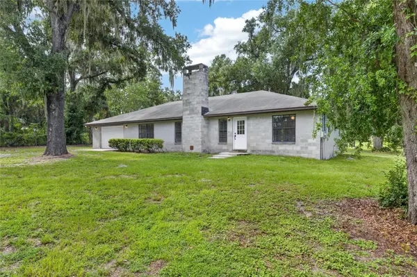 615 THOMPSON RD, Lithia, FL 33547