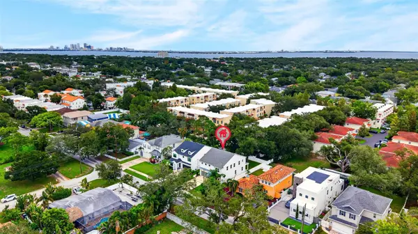 5818 1/2 S 6TH ST, Tampa, FL 33611