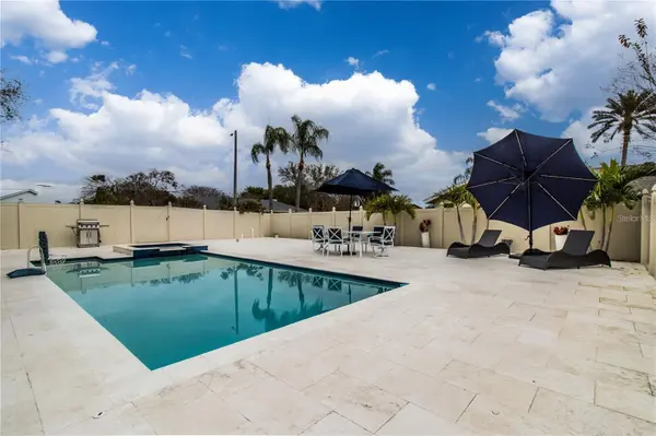 4123 CROSSWATER DR, Tampa, FL 33615