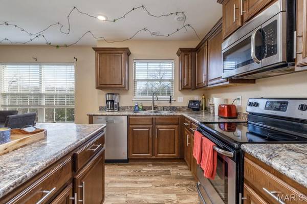 19750 Loyd LN, Waynesville, MO 65583