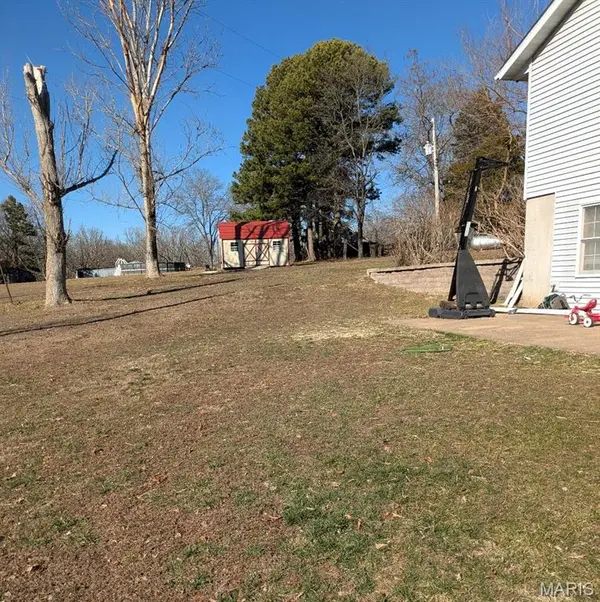 17351 County Road 1060, St James, MO 65559