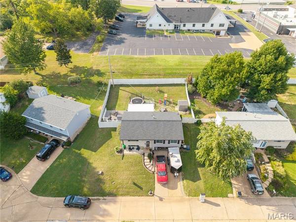619 Robin DR, Arnold, MO 63010