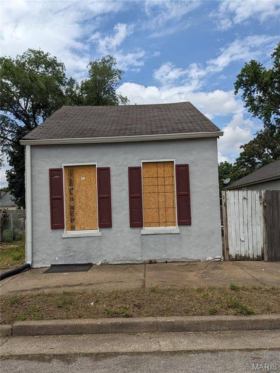 7719 Minnesota AVE, St Louis, MO 63111