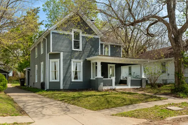 201 S Maple ST, Carbondale, IL 62901