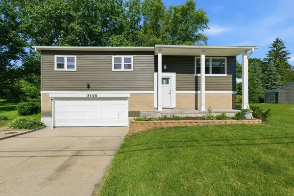 1048 Belle Plaine AVE, Gurnee, IL 60031