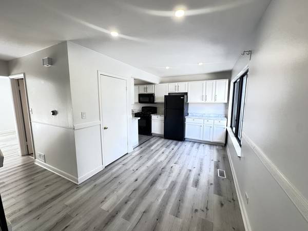 811 Shawnee TRL #811, Roselle, IL 60172