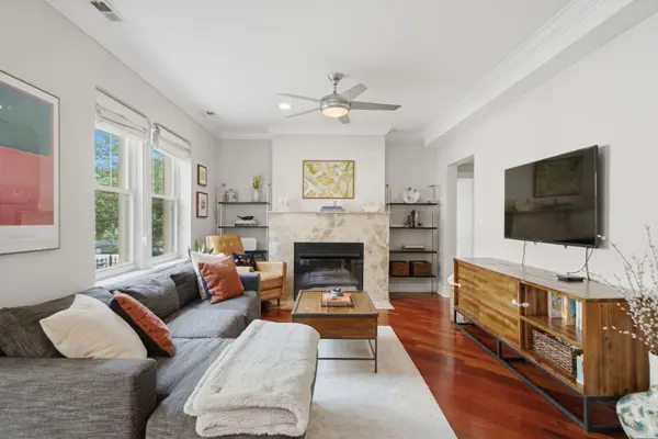3127 W Palmer BLVD #1, Chicago, IL 60647