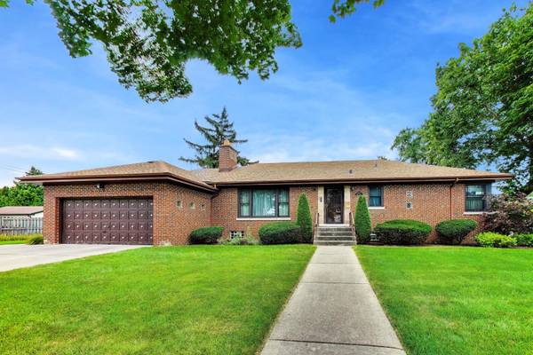 6247 N Leona AVE, Chicago, IL 60646