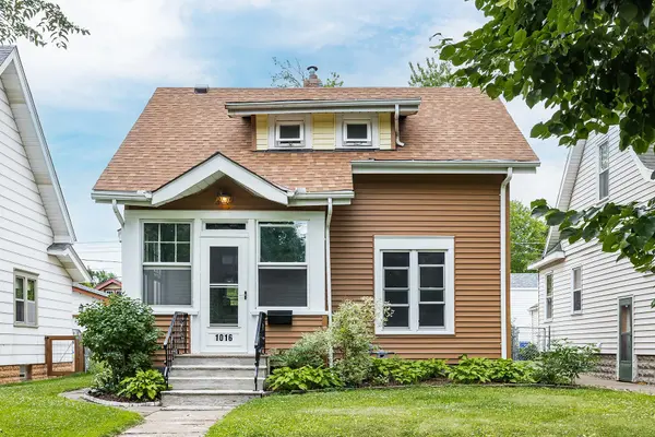 1016 Argyle ST, Saint Paul, MN 55103