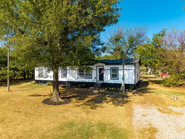 49940 Bob Crouch DR, Earlsboro, OK 74840
