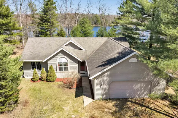 5142 MENOMINEE LINE RD, Gillett, WI 54124