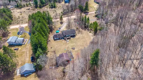 110 POPLAR TRL, Marquette, MI 49855