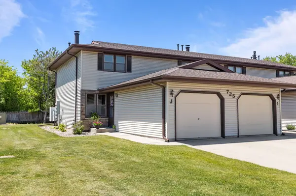 725 S WESTHAVEN PL #J, Appleton, WI 54914