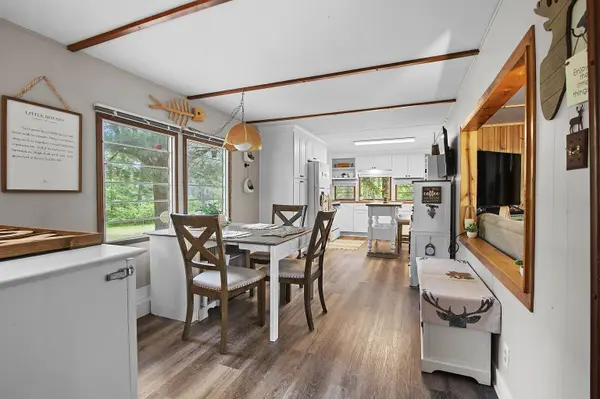 W12906 VALARY LN, Athelstane, WI 54104