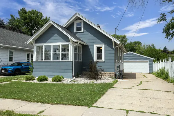 507 ELM ST, Neenah, WI 54956
