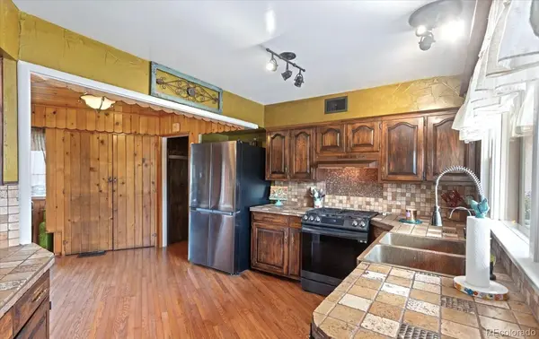 9825 US Highway 50, Howard, CO 81233