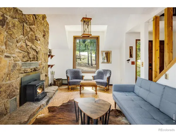 10212 Dowdle DR, Golden, CO 80403