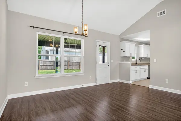 702 Cill St, Smithville, TN 37166