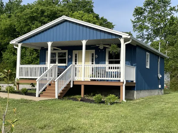 105 General Ave, Centerville, TN 37033