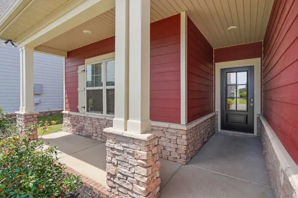 2407 Fig Dr, Murfreesboro, TN 37127