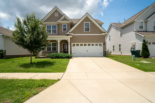 420 Wind Dance Dr, Lebanon, TN 37087