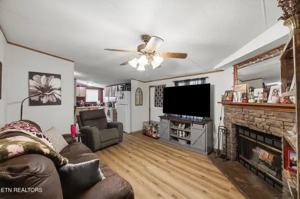 400 Wilkins Ave, Etowah, TN 37331