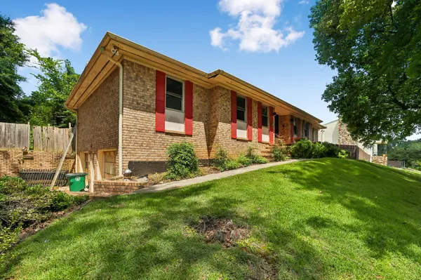913 Belvoir Hills Cir, Chattanooga, TN 37412