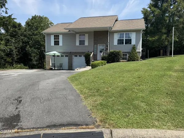 2535 Grotto Lane, Sevierville, TN 37876