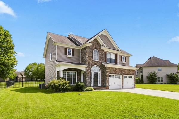 1093 Willow Cir, Clarksville, TN 37043