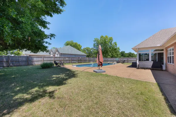 9 Barrymore Cv, Jackson, TN 38305