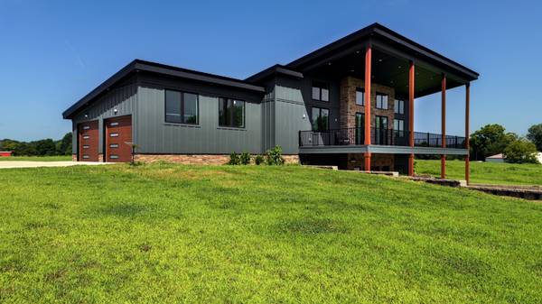303 S Dry Fork Rd, Gallatin, TN 37066