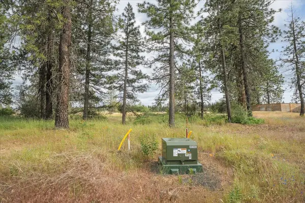 3819 W Cliffside Ln, Spokane, WA 99224