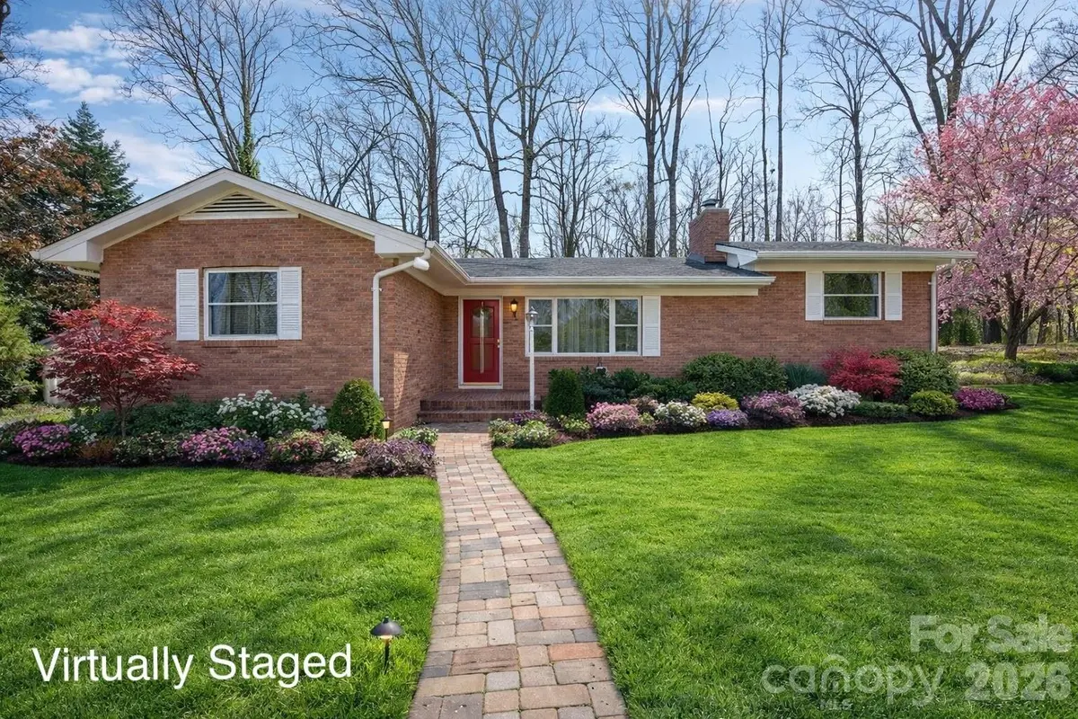 10608 Glenmac RD, Charlotte, NC 28215